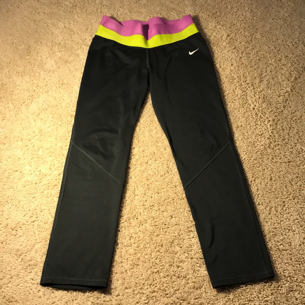 Youth Nike leggings